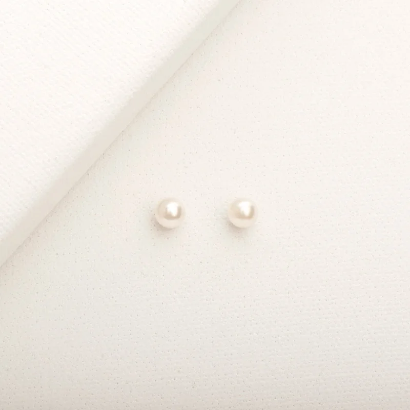 Emerald stud earrings-Crystal Pearl Studs