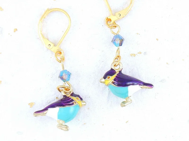 Short earrings with small plump enamelled birds in 2 colours, Swarovski crystals, gold-toned stainless steel lever back hooks