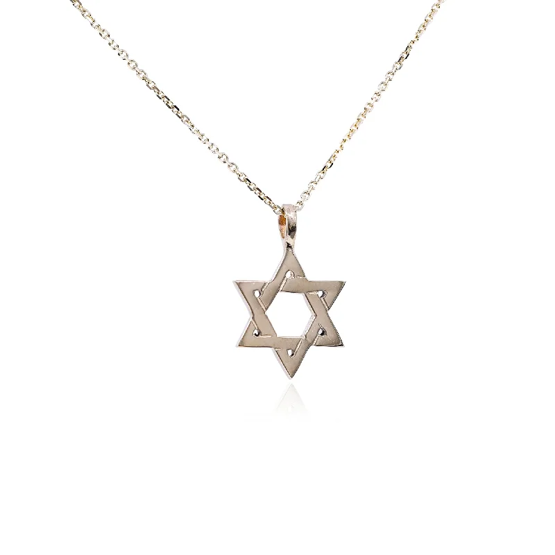 Vintage photo necklaces-14K YELLOW GOLD SMALL STAR OF DAVID PENDANT NECKLACE