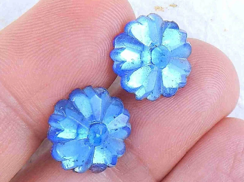 Ear studs with 15mm shiny blue vintage glass periwinkle flowers, stainless steel posts