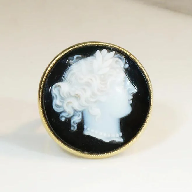 Bright modern rings-Sisters Victorian Cameo in 1920s Gold Ring