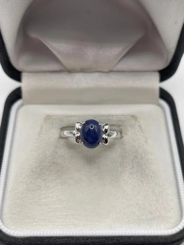 Full moon rings-9ct white gold cabochon sapphire ring