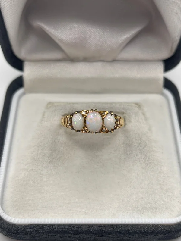 Small pearl rings-18ct gold opal and diamond ring