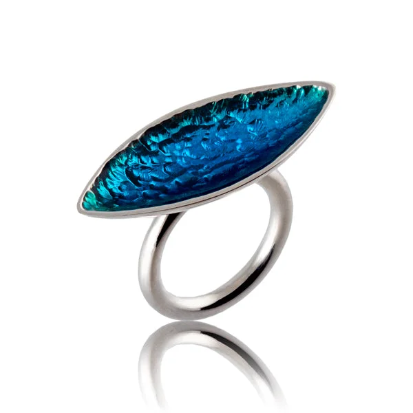 Tri-tone rings-SUR UN VOLCAN by Piet Defossez - Bella Single Shell Ring (Horizontal)