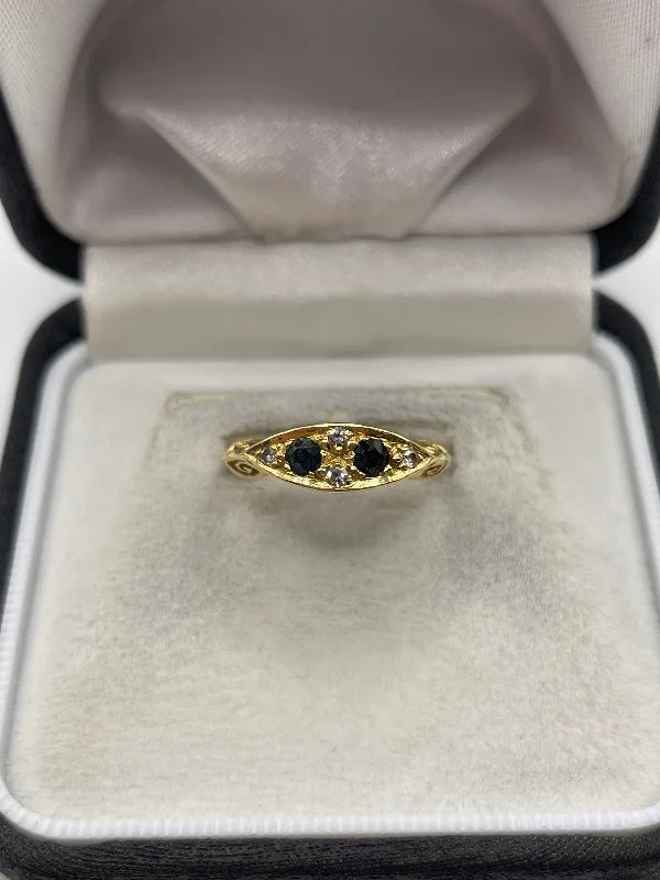 Tri-tone rings-18ct gold sapphire and diamond ring