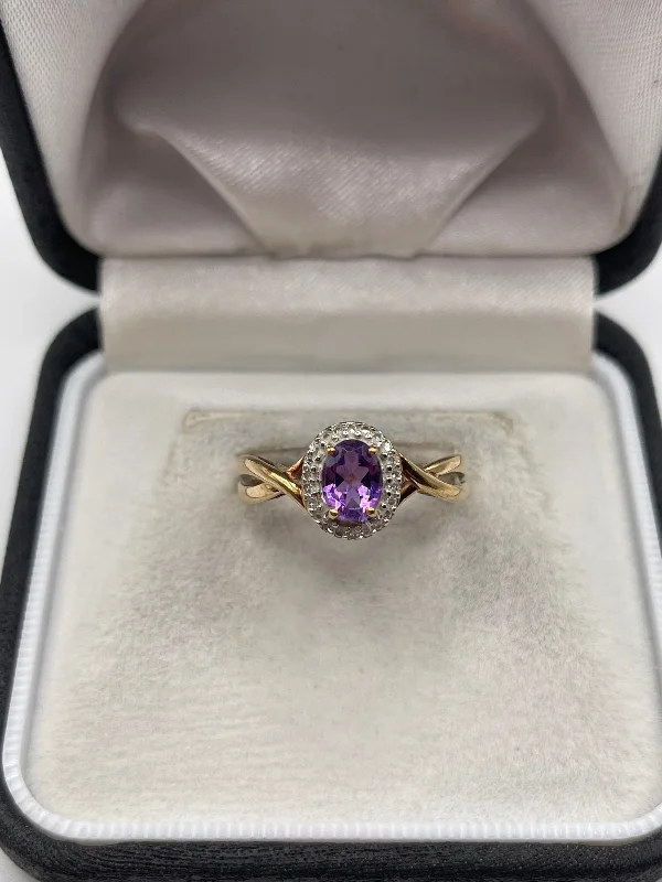 Reef knot rings-9ct gold amethyst and diamond ring