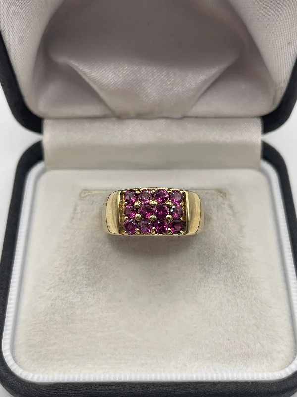 Thick gold rings-9ct gold almandine garnet ring