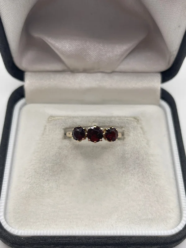 Pink gold rings-9ct gold garnet ring