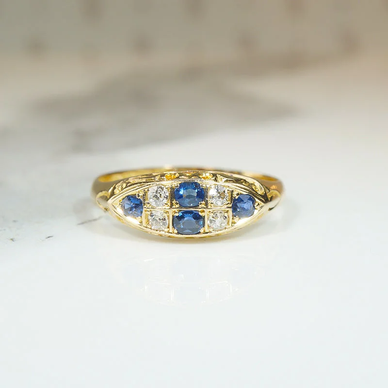 Fiber edge rings-Charming English Sapphire & Diamond 18ct Gold Ring