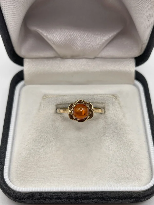 Clear crystal rings-9ct gold amber ring