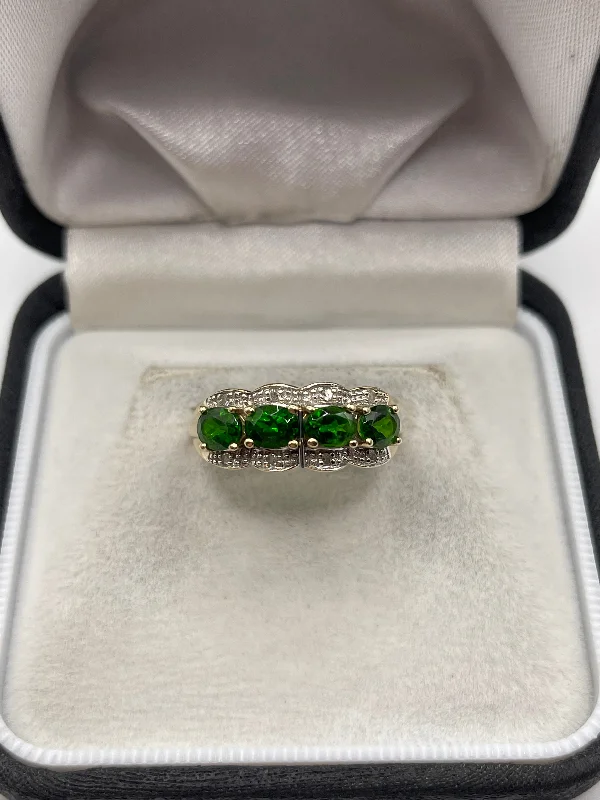 Rustic deco rings-9ct gold diopside and diamond ring