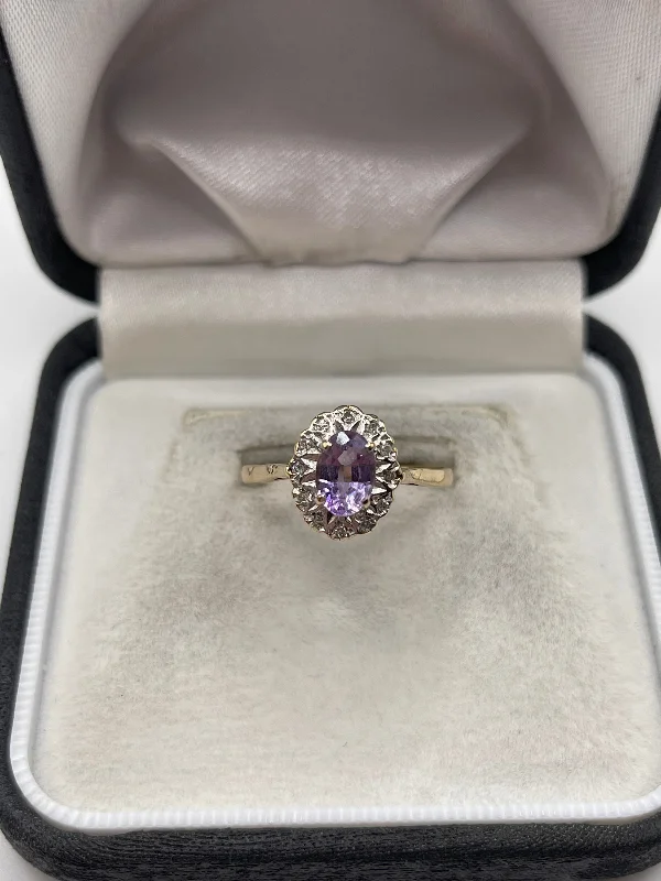 Java tile rings-9ct gold amethyst and diamond ring